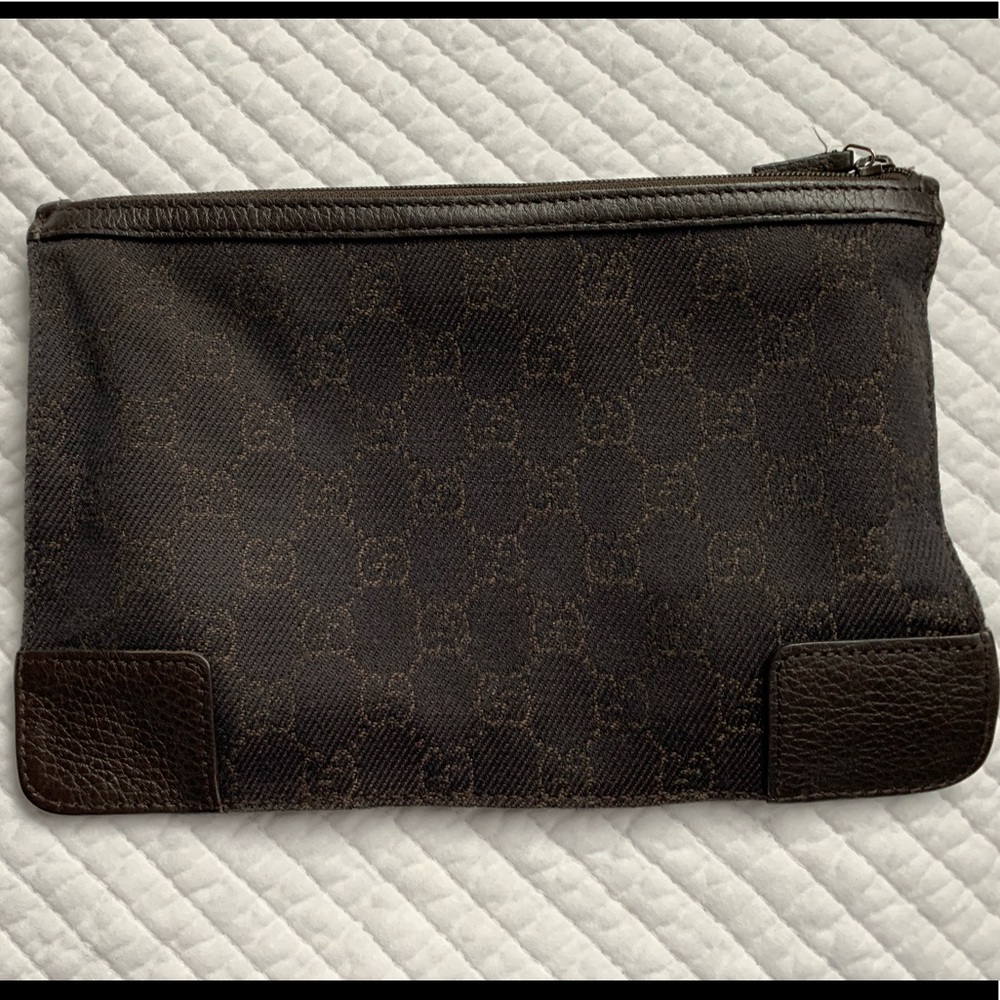 Gucci GG Pouch